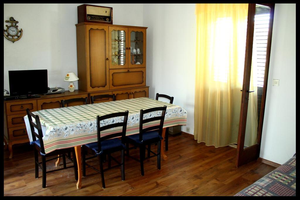 Apartments Boljat Supetar Room photo